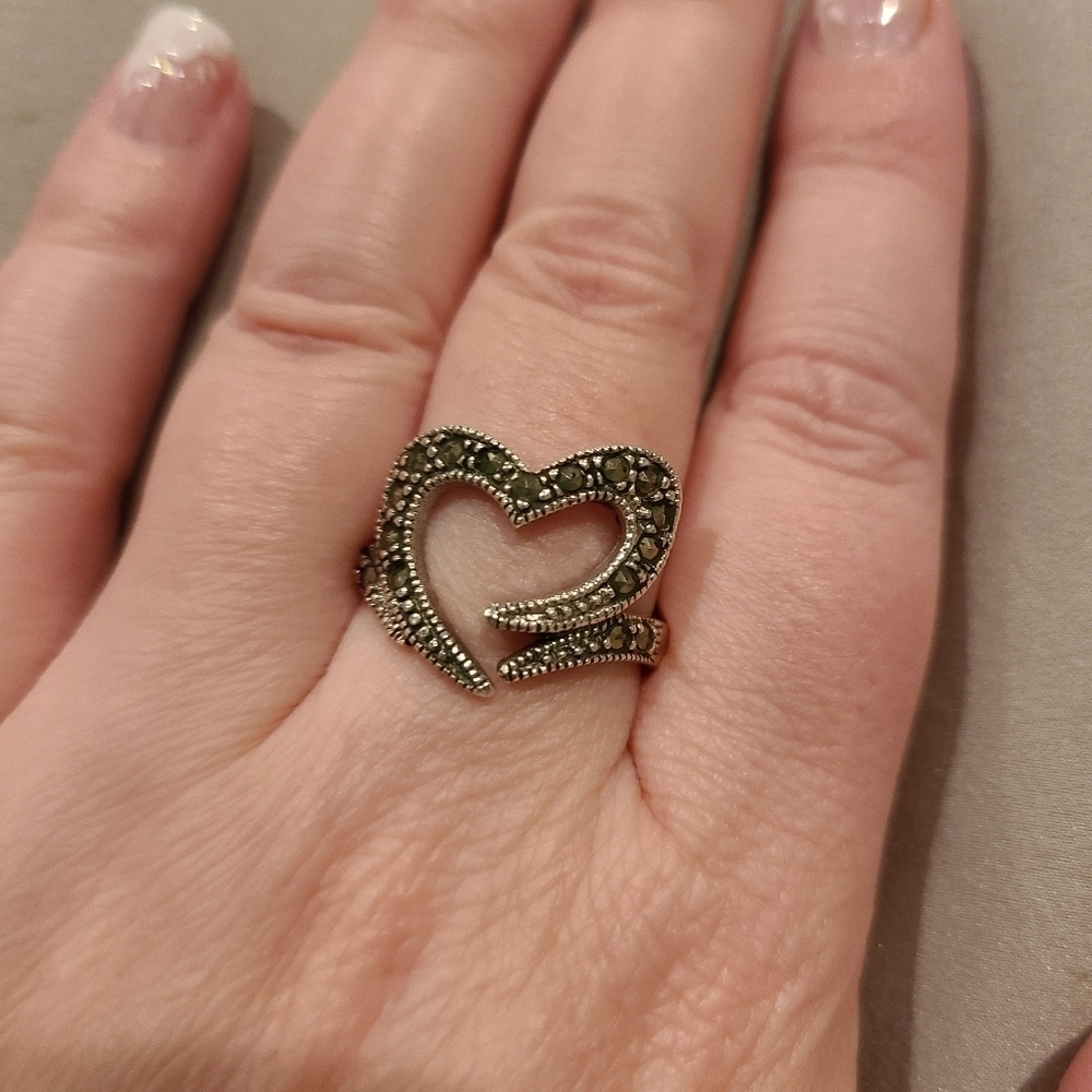 Marcasite Sterling silver ring open heart love